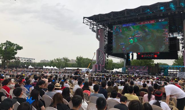 成为本届U 成为本届U